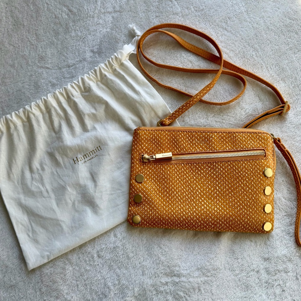 Hammitt Nash Apricot Tan Textured Wrislet/Crossbody with Dust Bag - Picture 4 of 7